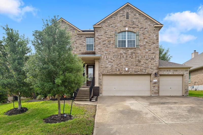 Virtual tour of 2652 Ravenwood DR