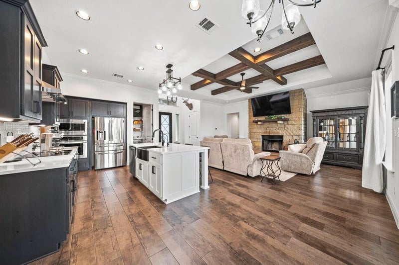 Virtual tour of 267 Eagle Rock RD