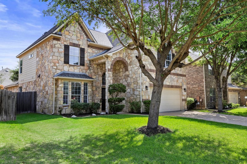 Virtual tour of 2700 Salorn WAY