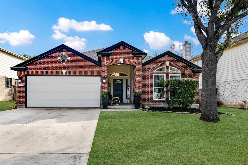 Virtual tour of 2701 Dryden ST