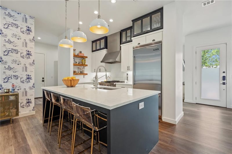 Virtual tour of 2701 Stacy LN