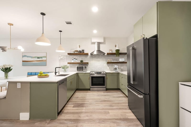 Virtual tour of 2709 E 5th ST Unit #2203