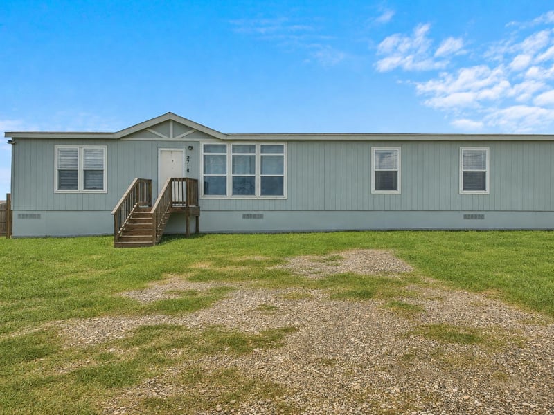 Virtual tour of 271 Alma LN