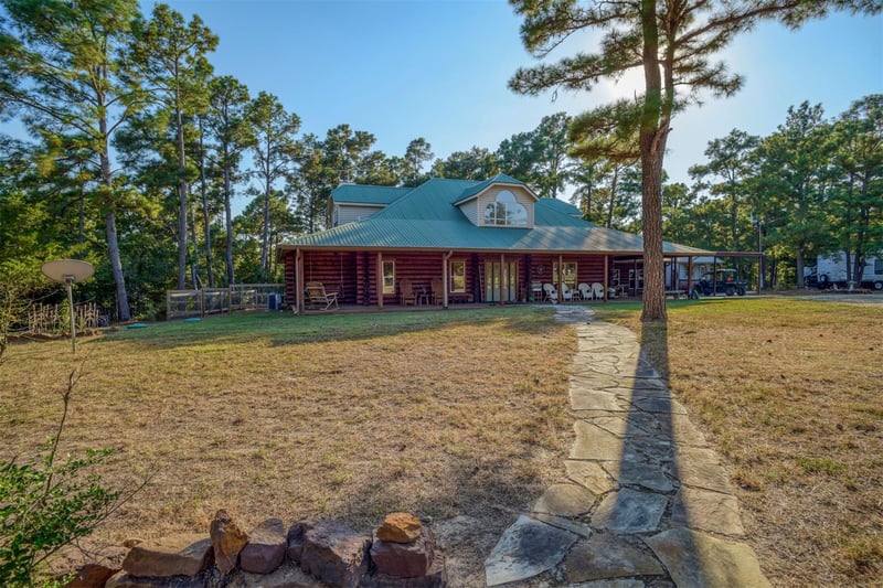 Virtual tour of 271 Sandy Rd #B