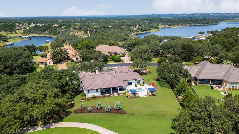 Virtual tour of 27119  Founders Pl