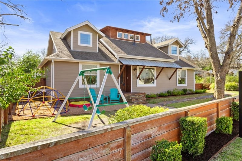 Virtual tour of 2719 Windsor RD