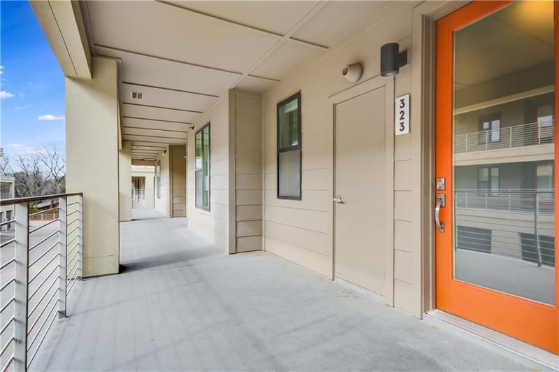 Virtual tour of 2724 Treble Ln Unit #323