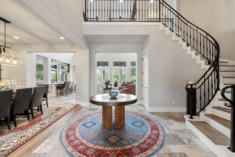 Virtual tour of 277 Paintbrush PATH
