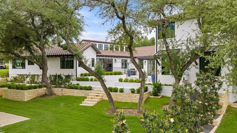 Virtual tour of 28 Club Estates PKWY