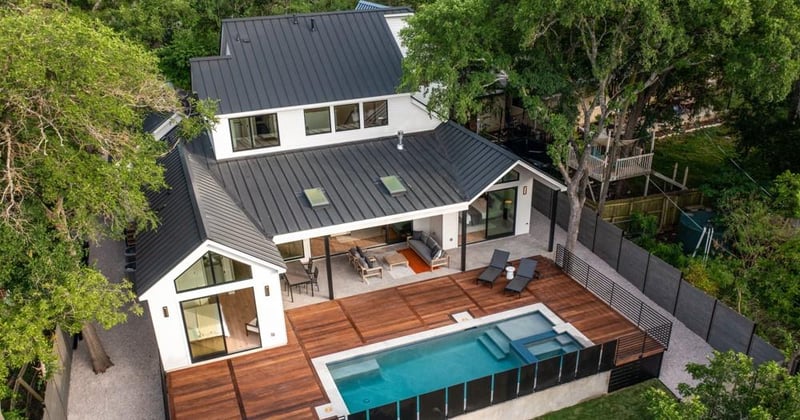 Virtual tour of 2802 RAE DELL Ave