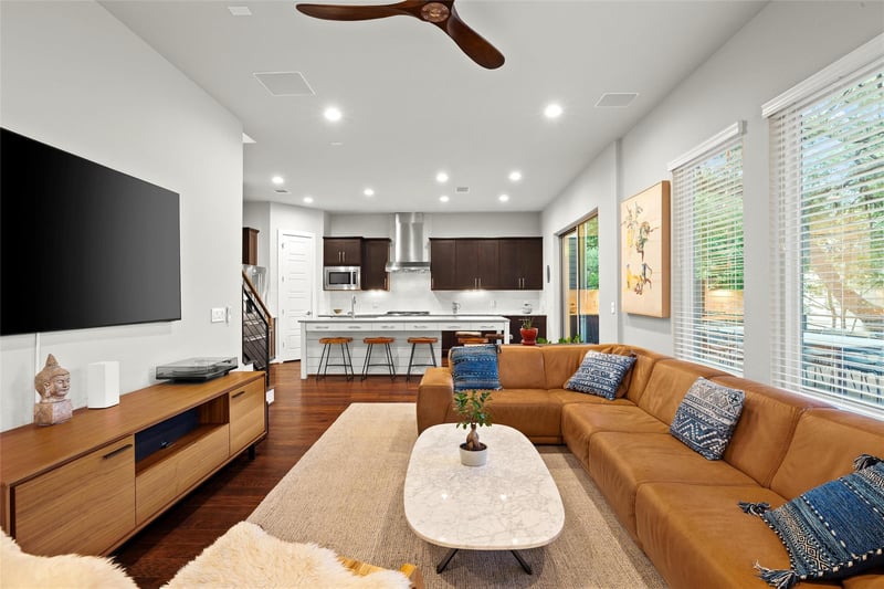 Virtual tour of 2807 Del Curto RD Unit #G