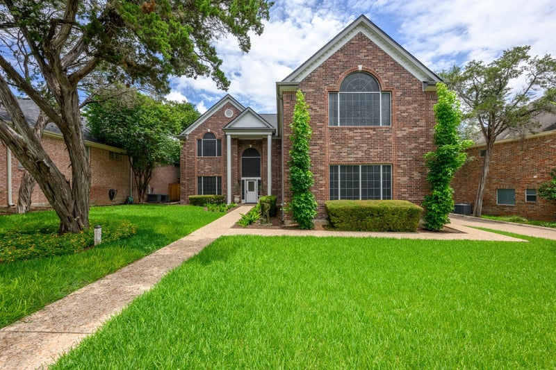 Virtual tour of 2809 Creeks Edge PKWY