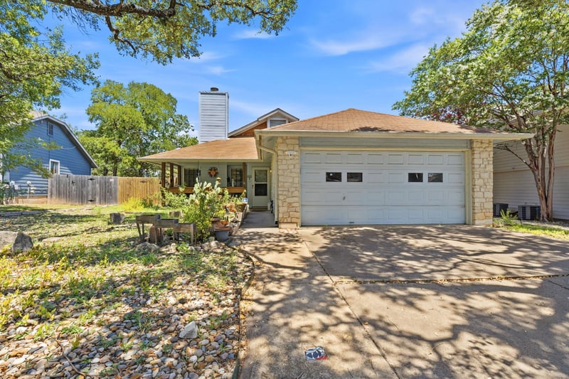 Virtual tour of 2814 Gettysburg DR