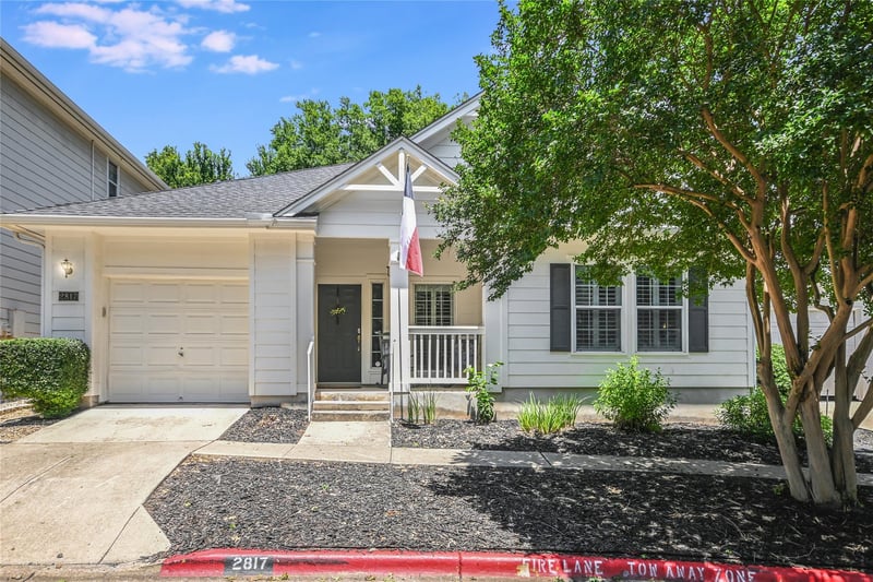 Virtual tour of 2817 Kinney Oaks CT