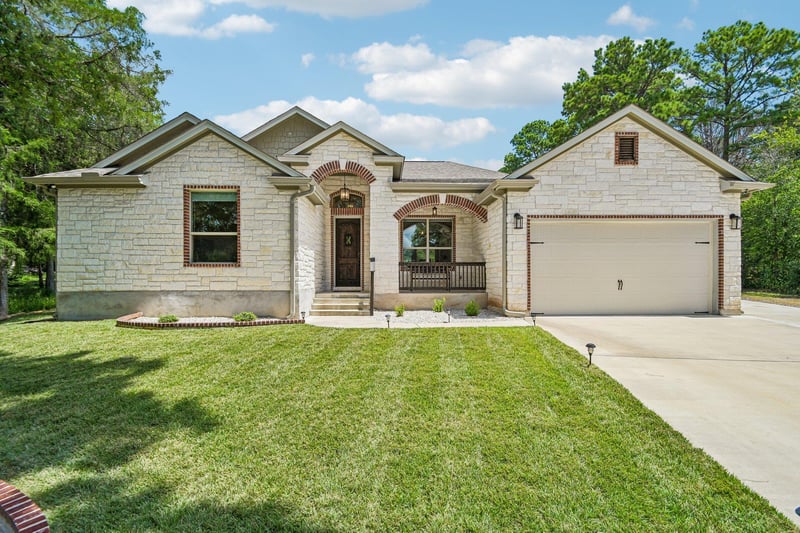 Virtual tour of 284 Moku Manu DR