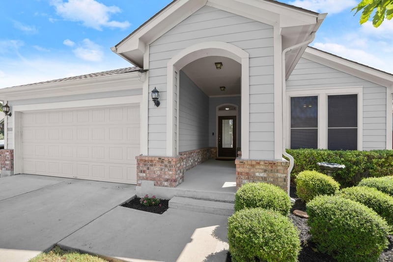 Virtual tour of 285 Bridgestone Way