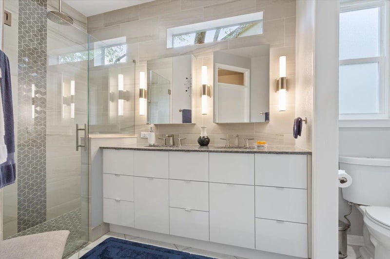 Virtual tour of 285 Whispering Wind Dr