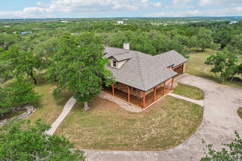 Virtual tour of 290 Miss Donna LN