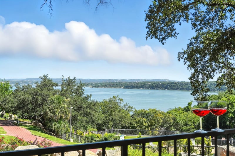 Virtual tour of 2918 Ranch Road 620 Unit #C-115