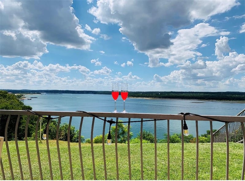 Virtual tour of 2918 Ranch Road 620 Unit #L-176