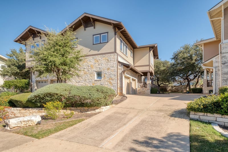 Virtual tour of 2930  Grand Oaks Loop  #301