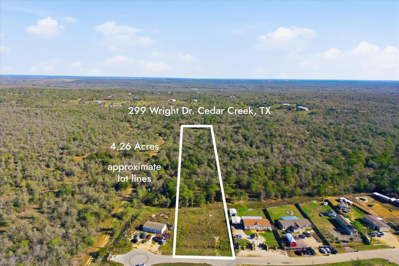 Virtual tour of 299 Wright Dr