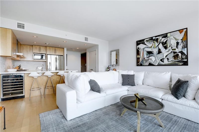 Virtual tour of 300 Bowie St Unit #3106