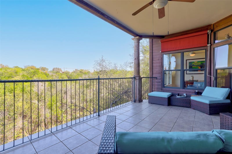 Virtual tour of 300 San Gabriel Village BLVD Unit #512