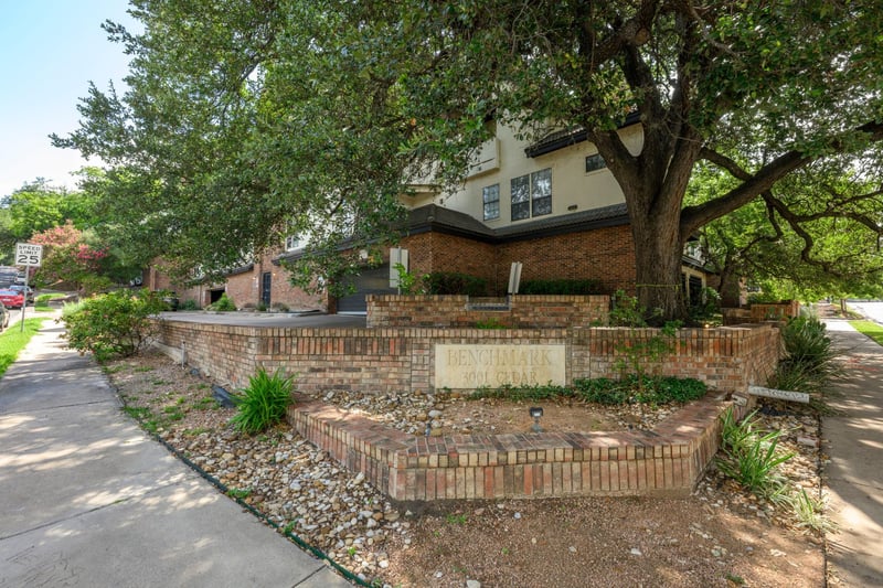 Virtual tour of 3001 Cedar ST Unit #102