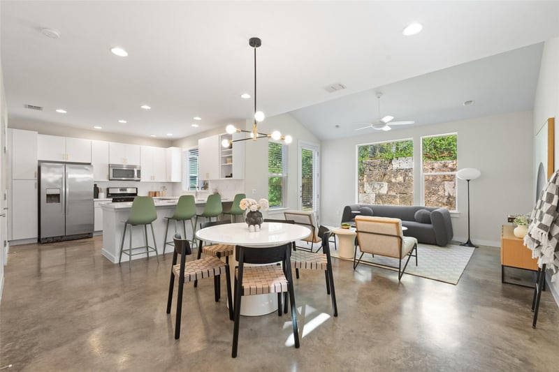 Virtual tour of 3001 Del Curto RD Unit #11