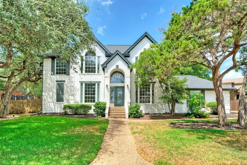 Virtual tour of 3002 Barton Point CIR