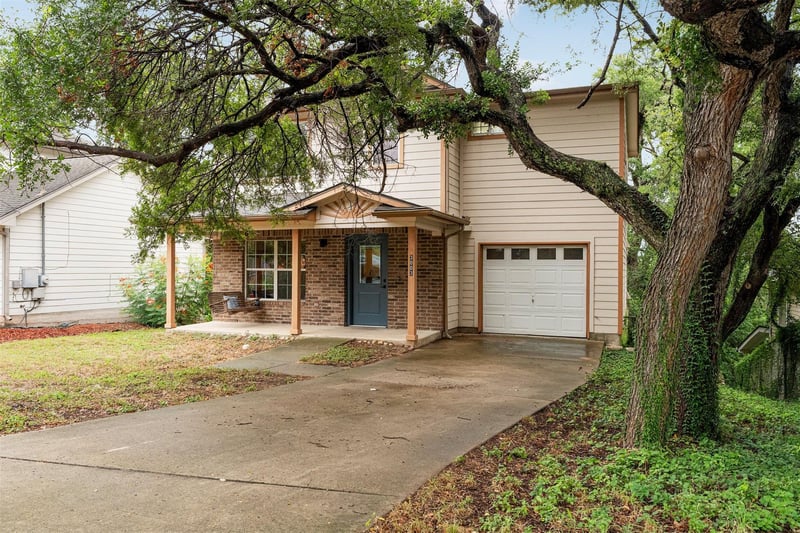 Virtual tour of 3003 Glen Rae ST