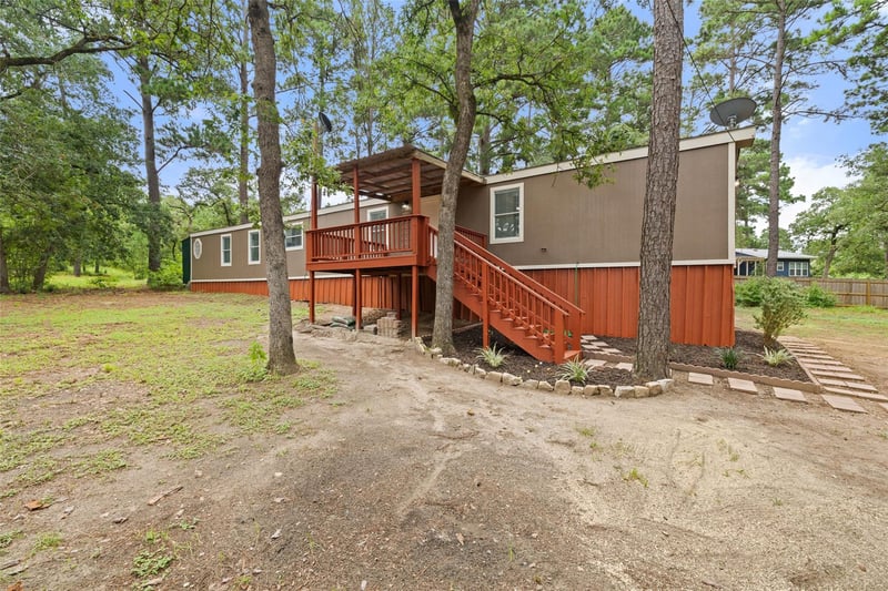 Virtual tour of 301 Porter RD Unit #A