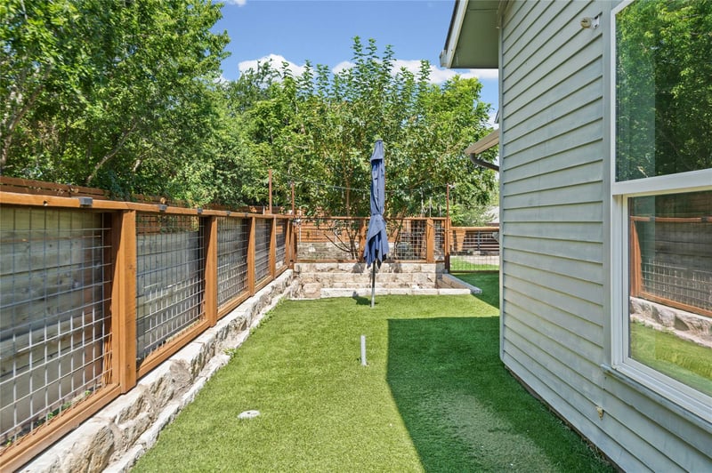 Virtual tour of 301 W Stassney LN Unit #34