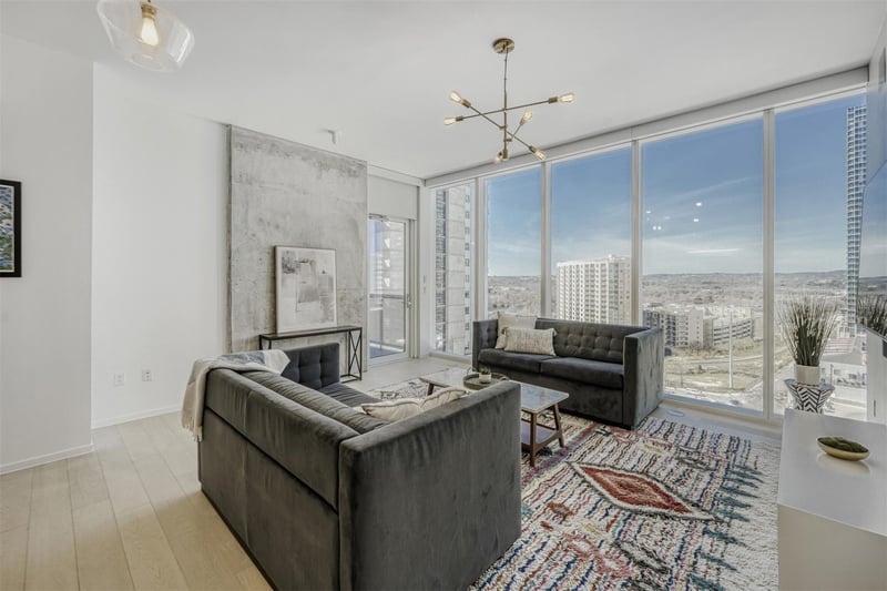 Virtual tour of 301 West Ave Unit #1309