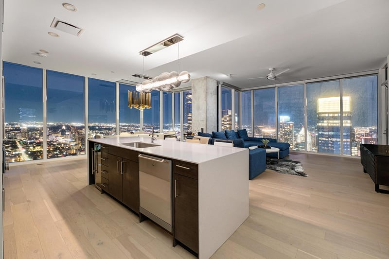 Virtual tour of 301 West Ave Unit #5302