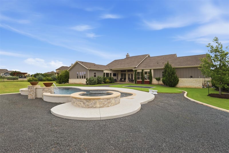Virtual tour of 301 Wonderstruck