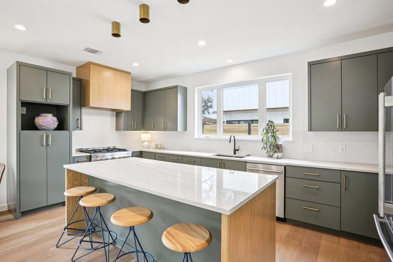 Virtual tour of 3019 Garwood ST Unit #2