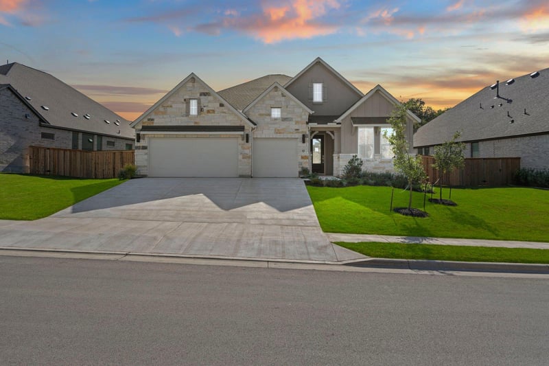 Virtual tour of 302 Wood Thrush RUN