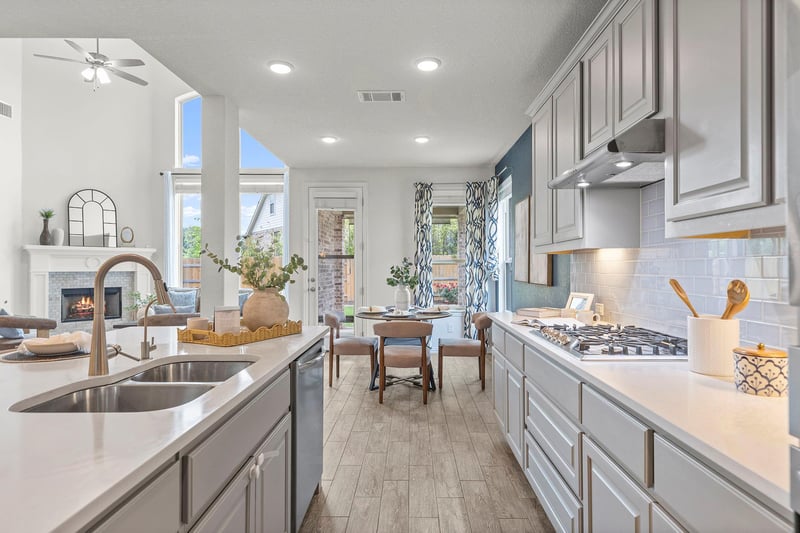Virtual tour of 3036 Columbus LOOP