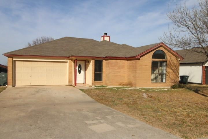 Virtual tour of 304 Bronc Dr