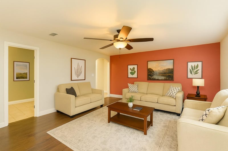 Virtual tour of 304 S Main ST