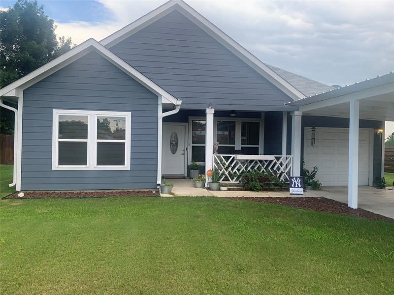 Virtual tour of 307 W Front St SW
