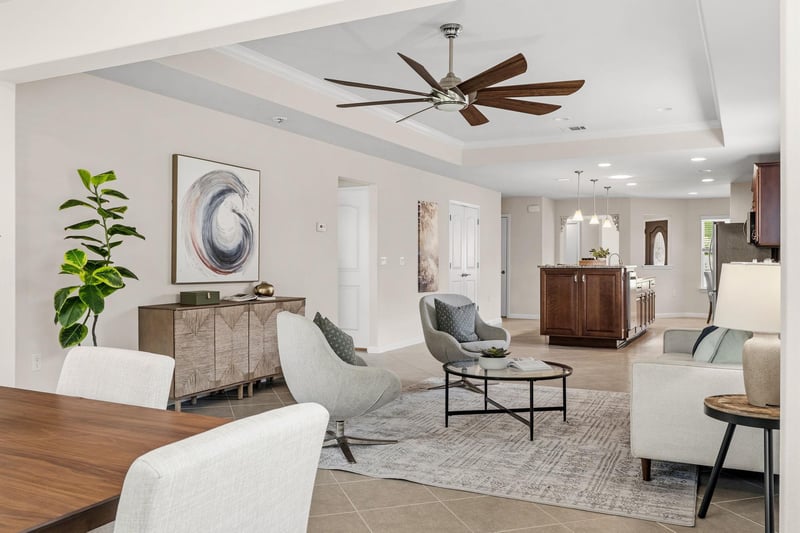 Virtual tour of 308 Holiday Creek LN