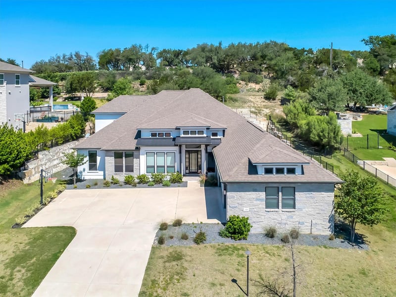 Virtual tour of 308 Lodestone LN