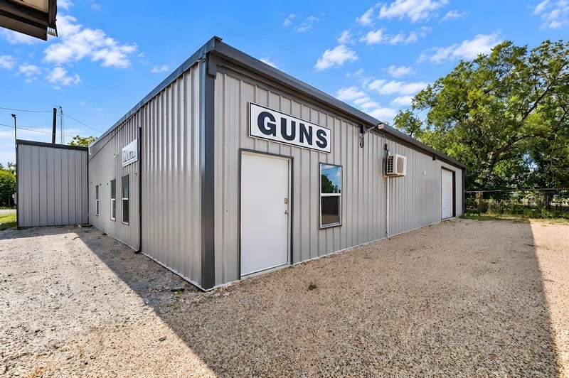 Virtual tour of 308 S Dalton St