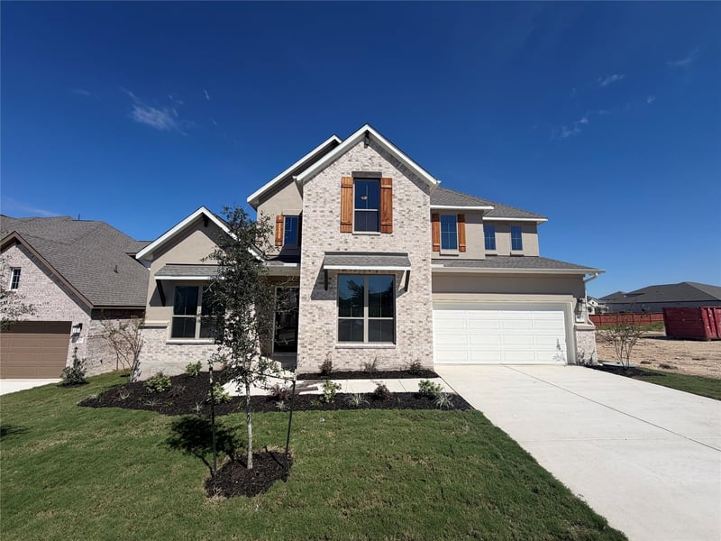 Virtual tour of 308 Smoke Signal Dr