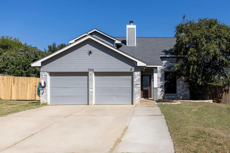 Virtual tour of 309 Caladium CT