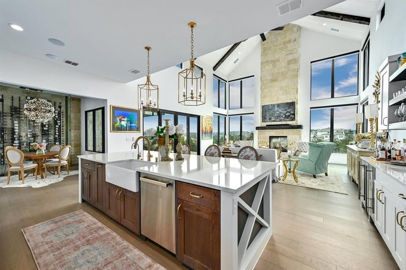 Virtual tour of 310 Hidden Beacon BND