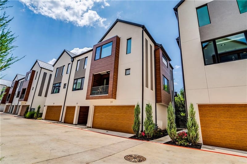 Virtual tour of 3100 Menchaca RD Unit #31
